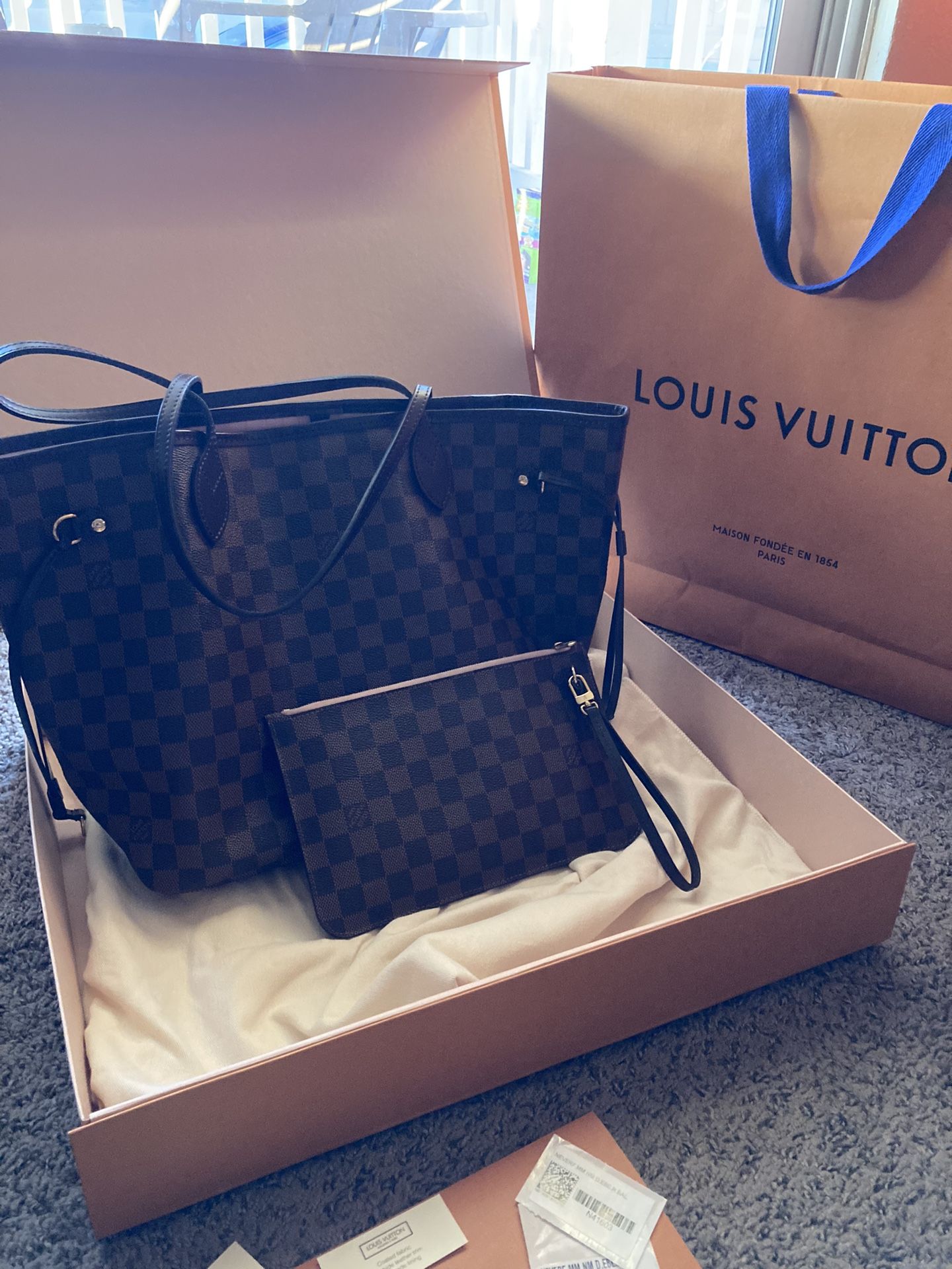 Louis Vuitton 