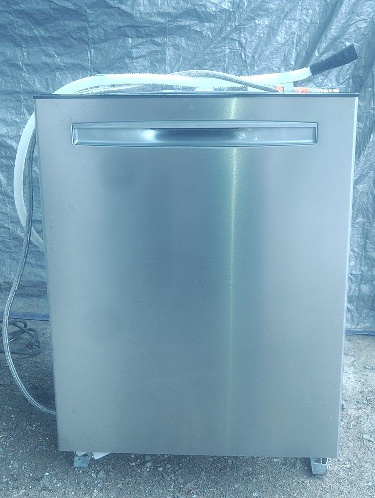 Frigidaire Gallery Stainless Steel Dishwasher