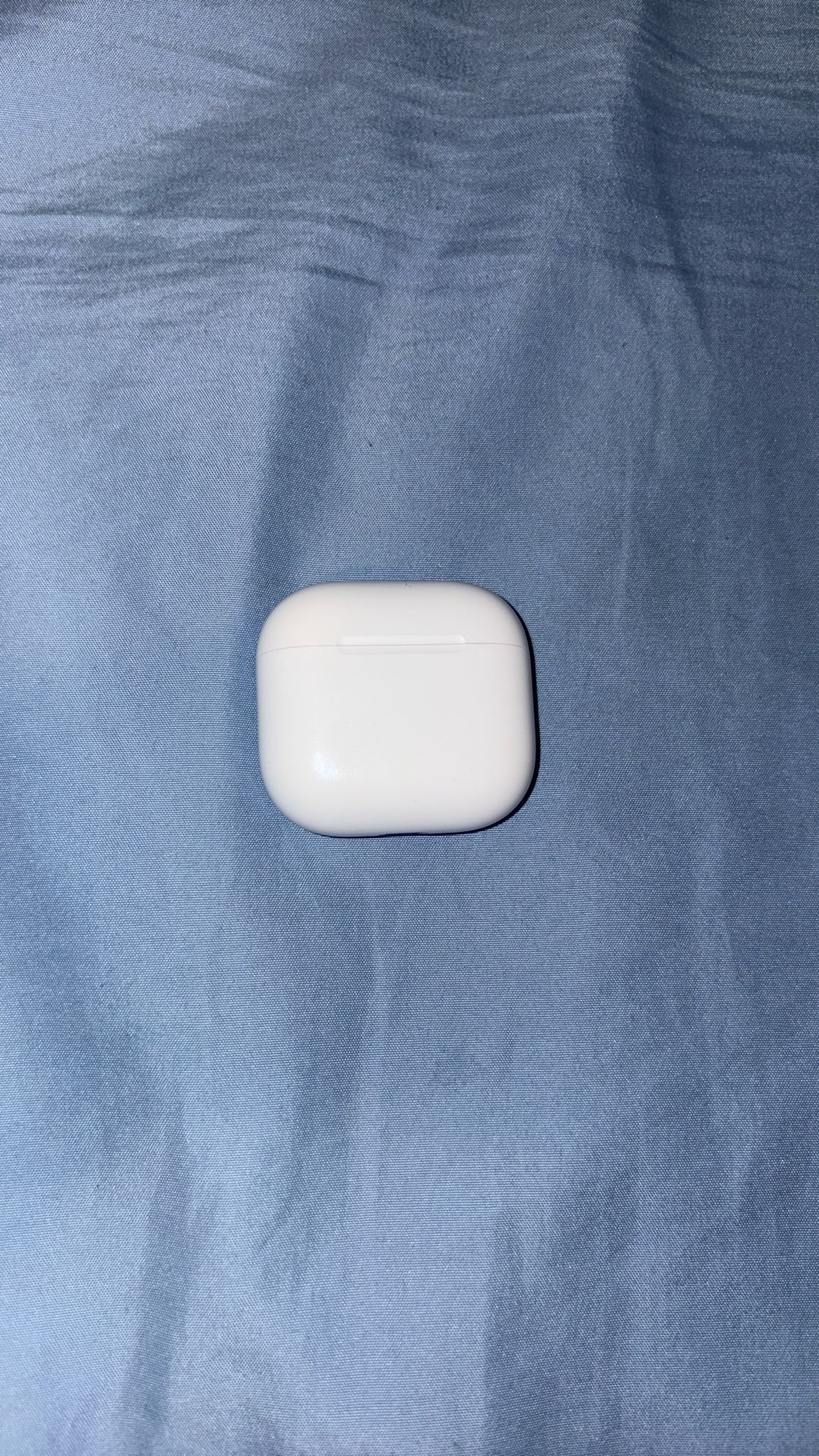 Apple AirPods 4