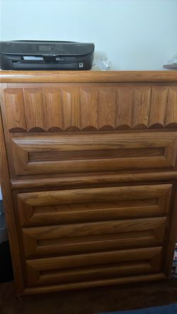 RETRO 80’s DRESSER