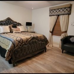 7 pcs Queen bedroom set