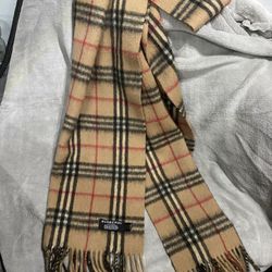 Burberry scarf