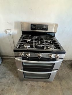 Stove ( 2 ovens)