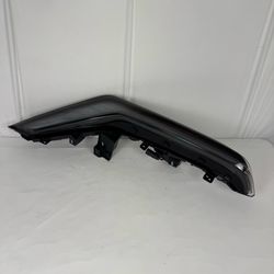 2023 2024 2025 Cadillac Lyriq tail light quarter panel mounted RH passenger