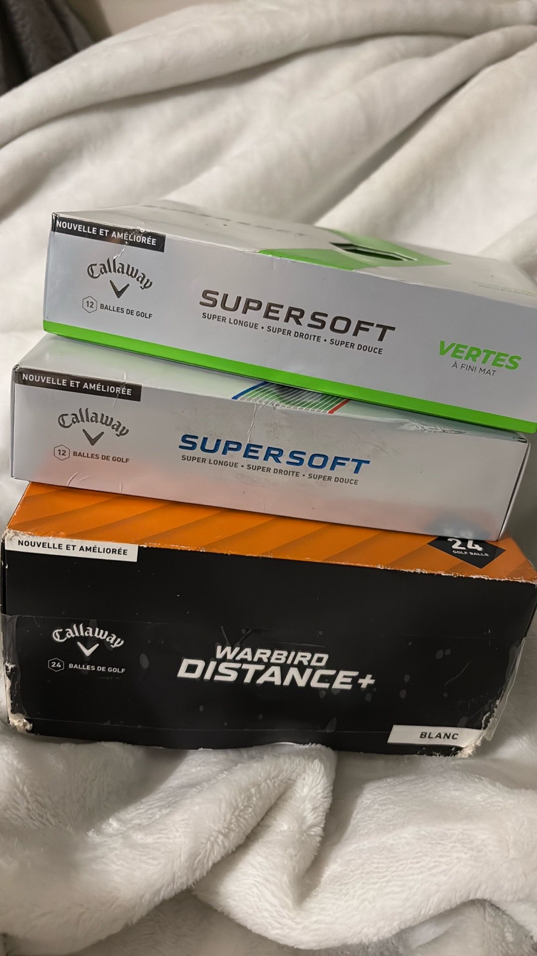 Callaway Golf Balls - Warbird Distance+ 24 balls, Supersoft 12 White, 12 Green Matte