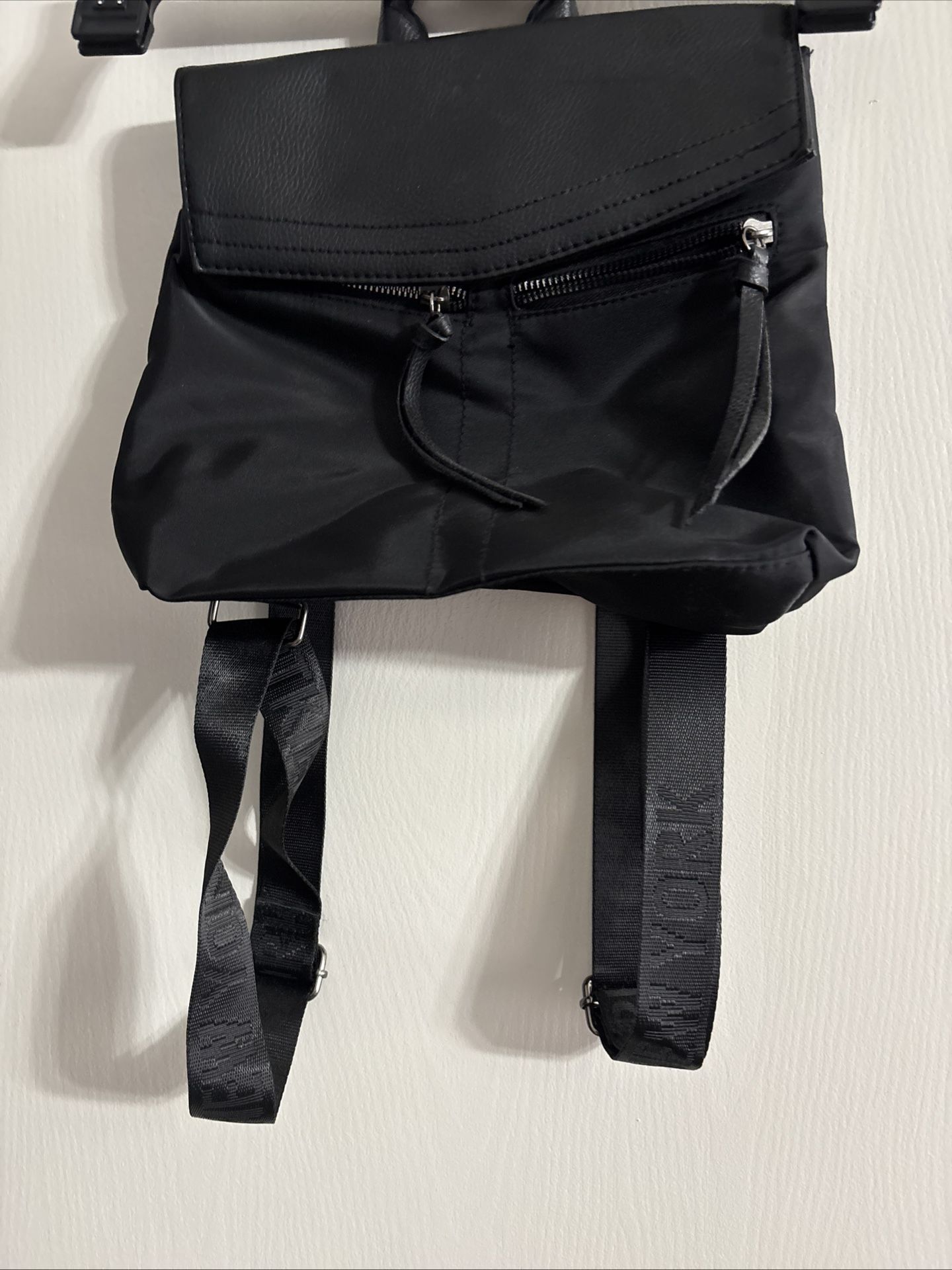 Botkier Black Leather Shoulder Bag with Double Straps Good Condition