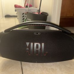 Jbl Boom Box 3 Semi New