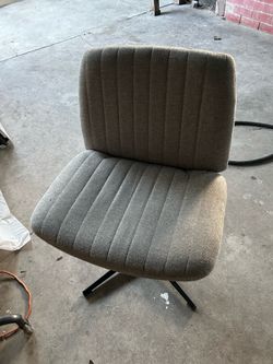Computer chair
