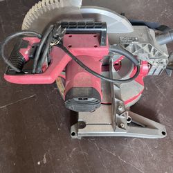 Bauer 12-inch single-bevel compound miter saw 