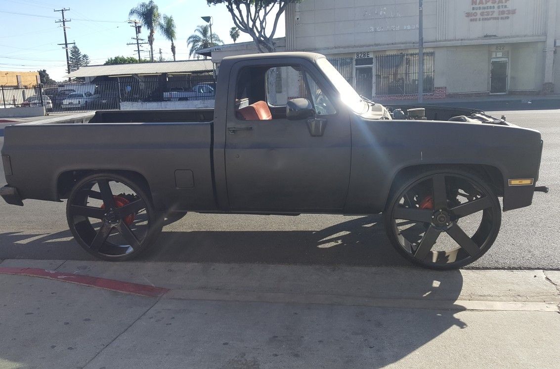 87 Chevy c10 Silverado on 30s
