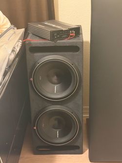 12 inch ROCKFORD FOSTGATE SUBS WITH AMP