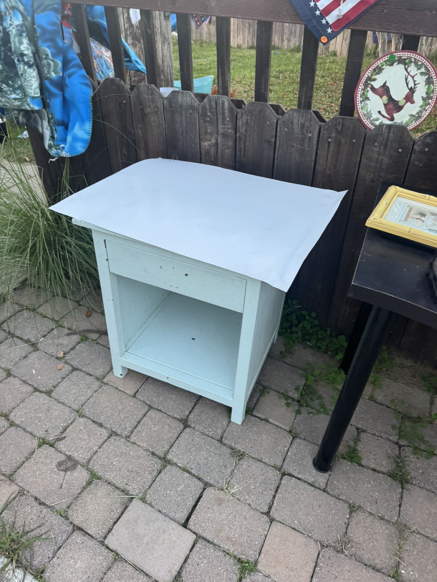 Free Night Stand
