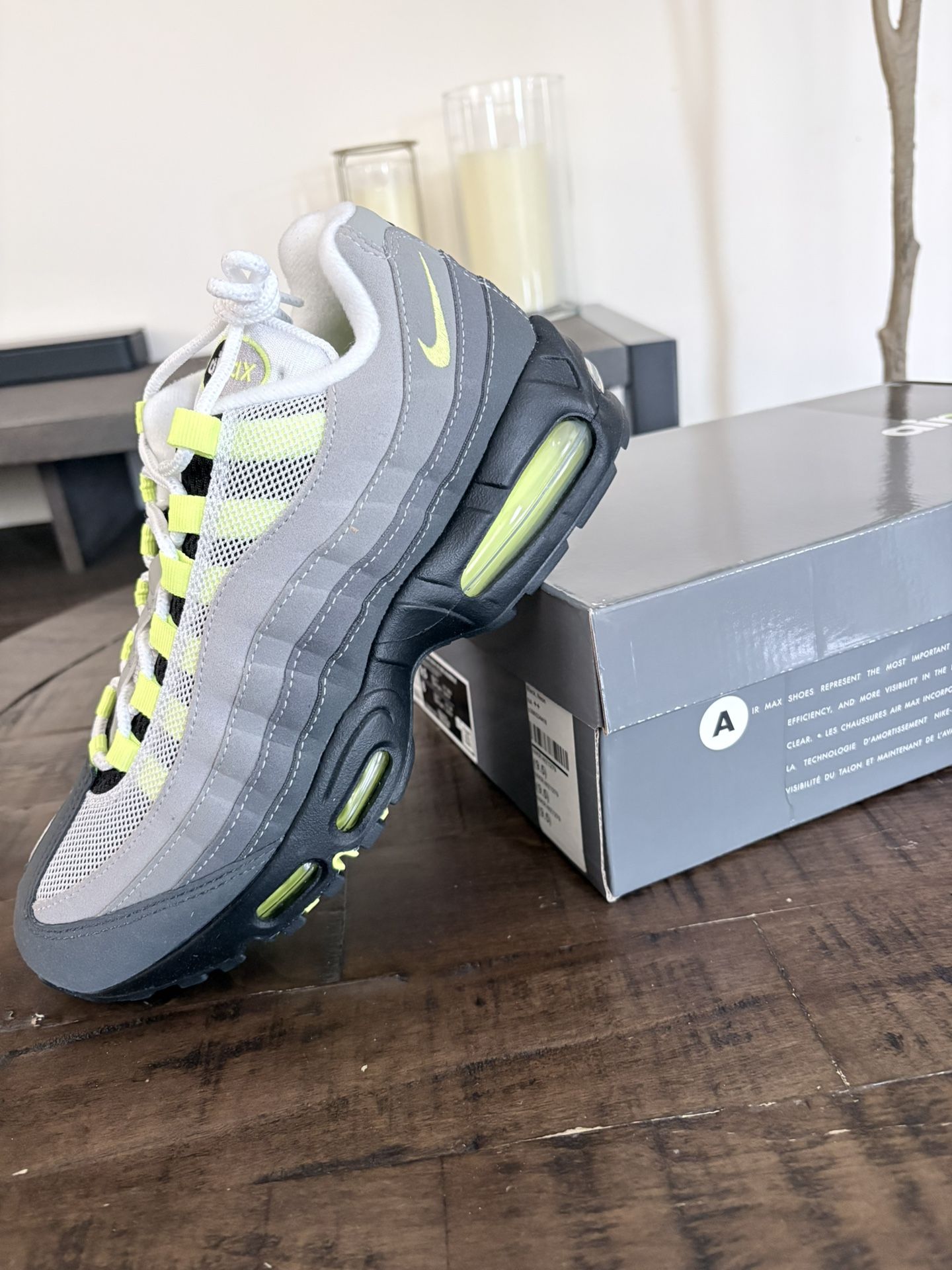 Size 9.5w/8M Nike Air Max 95 OG Big Bubble Neon (2026) (Women's)