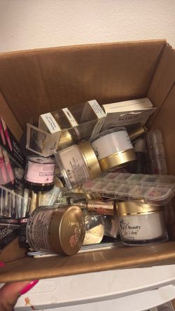 Nail stuff
