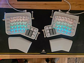 Ergodox EZ Glow