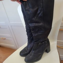 Size 7 Black High Heel Boots