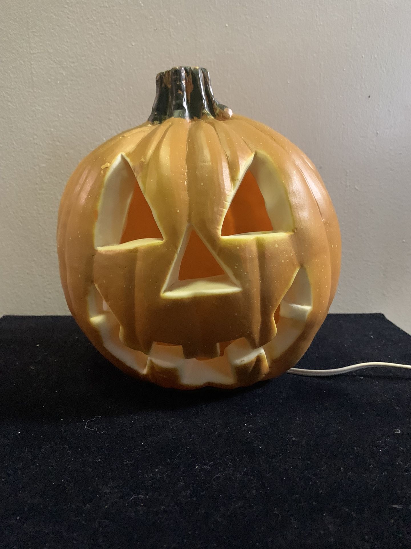 10” Halloween jack o lantern light up Pumpkin