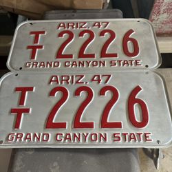 Set Of 1947 Arizona License Plates 