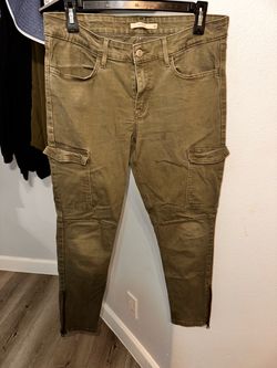 Levis Olive Green Cargo Skinny Pants Size 30