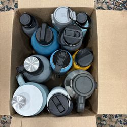 Hydro Flask / Stanley Insulated Water Bottles – 11 Available | SEE DESCRIPTION