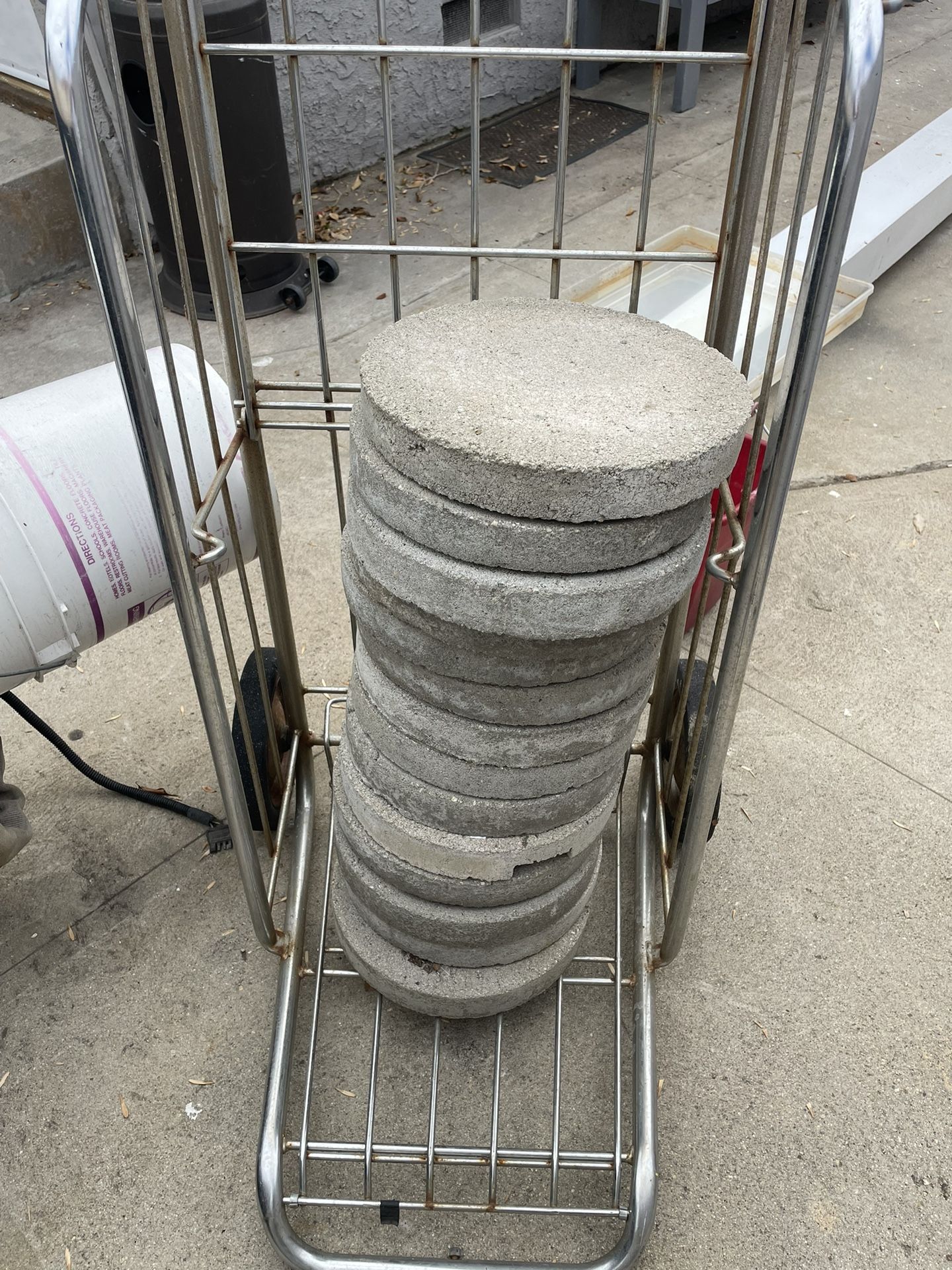 12” Circle Concrete  Pavers - Step Stone 