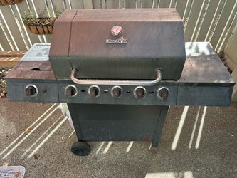 Gas grill