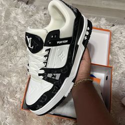 Lv trainers