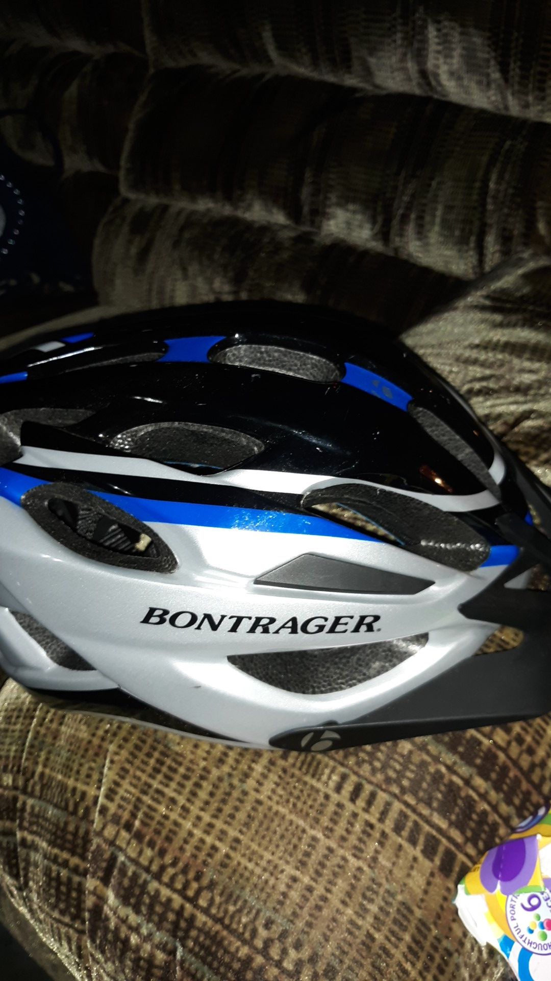 Bicycle helmet size medium manufacturing dates 12 of 2012