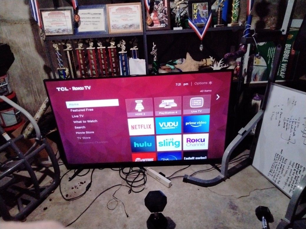 75 Inch Roku Tv For Sell Work Perfectly