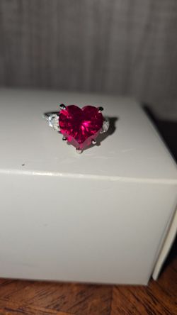 925 Sterling Silver 925 Heart Red CZ Ring