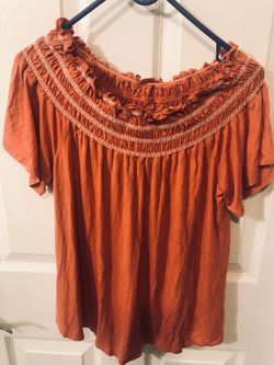 Blouse size medium