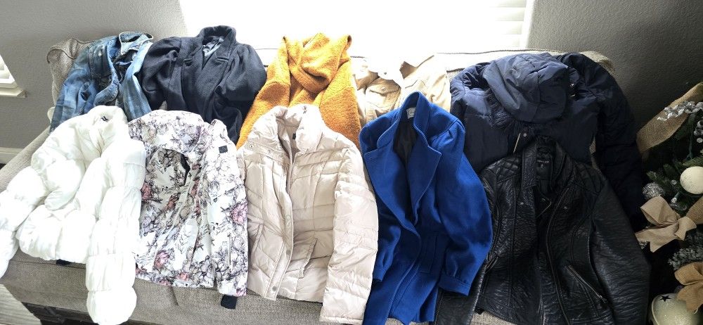 Women's Clothes Size M