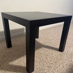 Black/Brown Table 