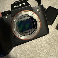 Sony A7r3 With Lens 