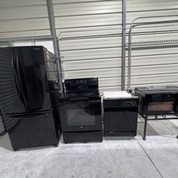 3 Years Old Kitchen Appliances Set