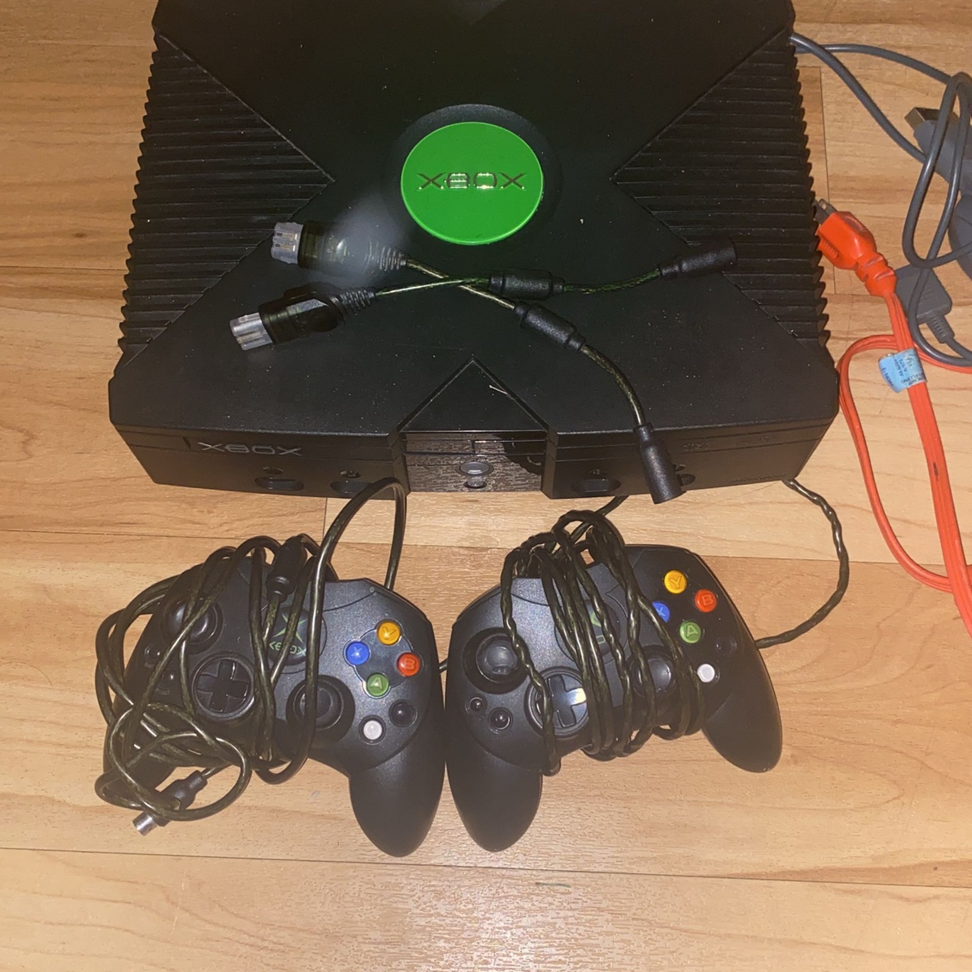 XBOX Original 2 Controllers 2 Games With Cables Except For Power Cable