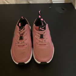 Toddler Lil Girl Nike Air  Max’s 11c