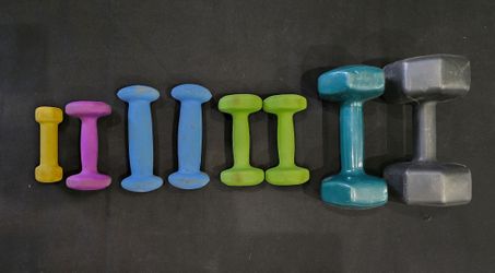 8-Piece Assorted Free-weight Dumbbell Set