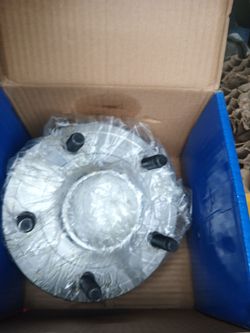 Wheel Hub Assembly with Studs