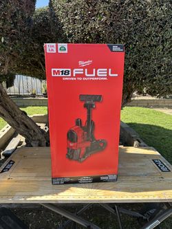 Milwaukee backpack vacuum