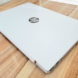 Loaded Hp i7 w/ NVIDIA GeForce Graphics 