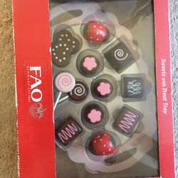 Sweets With Treat Tray Toy