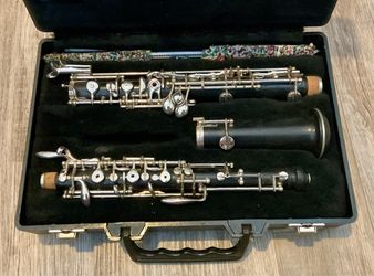 Buffet Crampon Oboe w/ Hardshell Case