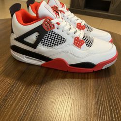 Nike Jordan Retro 4  Fire Red Men’s Size 10 (New-Nuevos)