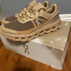 On Men's Cloudvista 2 Size 10 Men’s