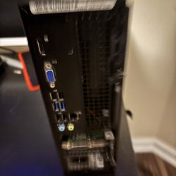Dell Opitiplex 3020 SFF Intel Core I5-4590 + Radeon R5 430 2 GB + Repasted  (WORKS)