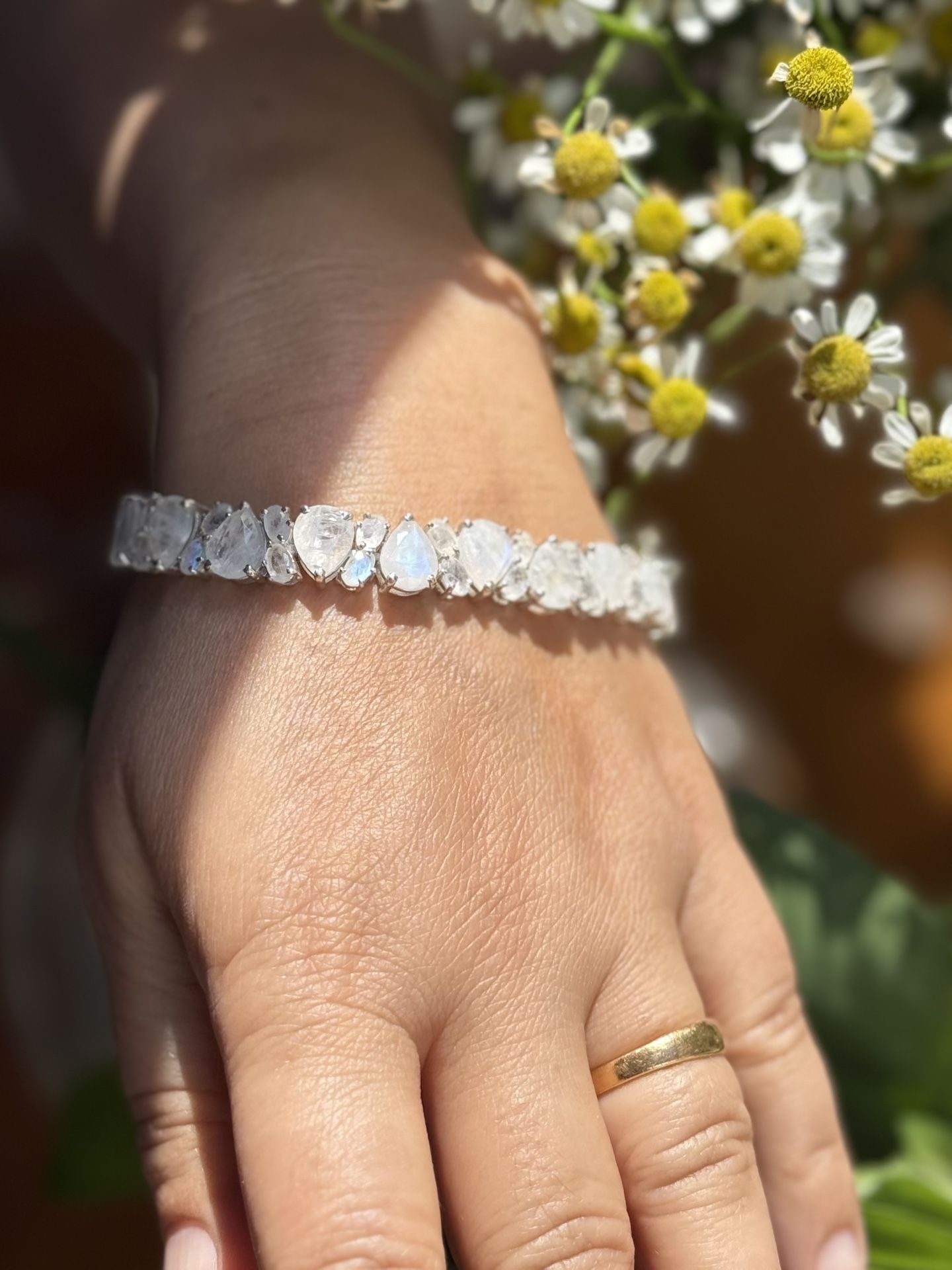 Rainbow Moonstone Bracelet – 925 Sterling Silver | 8.5” Length | 21g