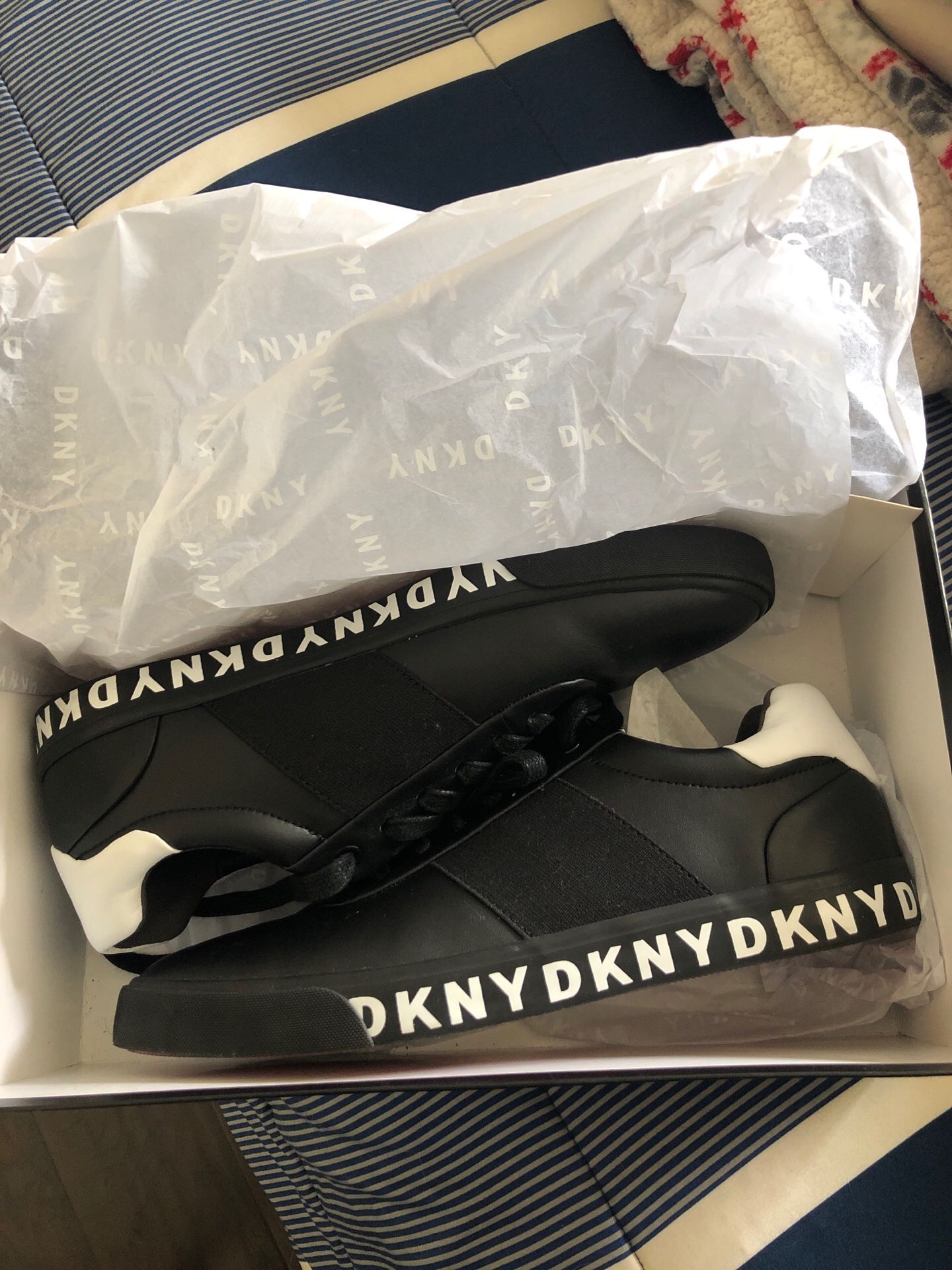 DKNY Men Shoes