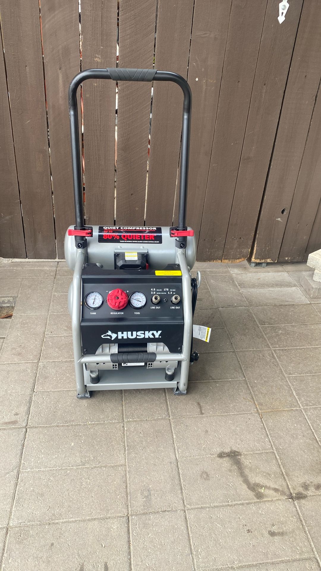 AIR COMPRESSOR 