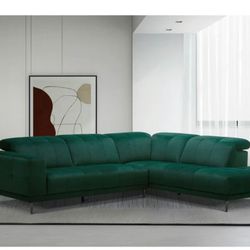 Keyes Fabric Sectional Green